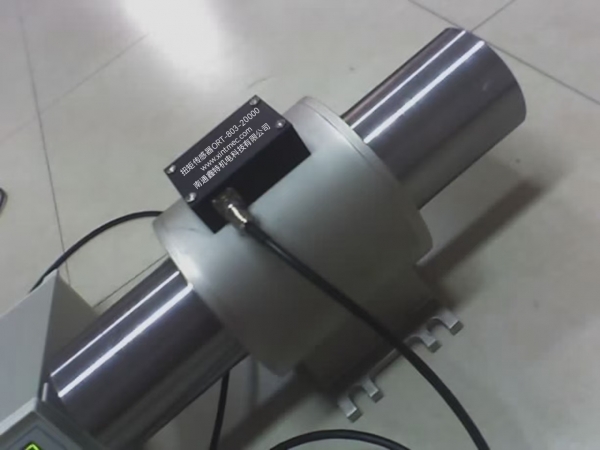 扭矩传感器